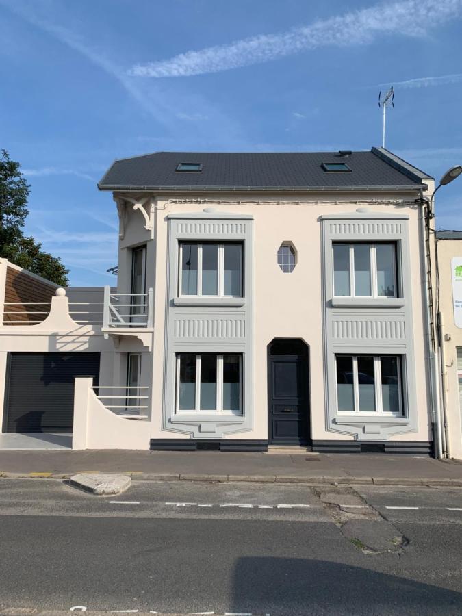 Apartamento Les Jardins Avec Terrasse Amiens Exterior foto